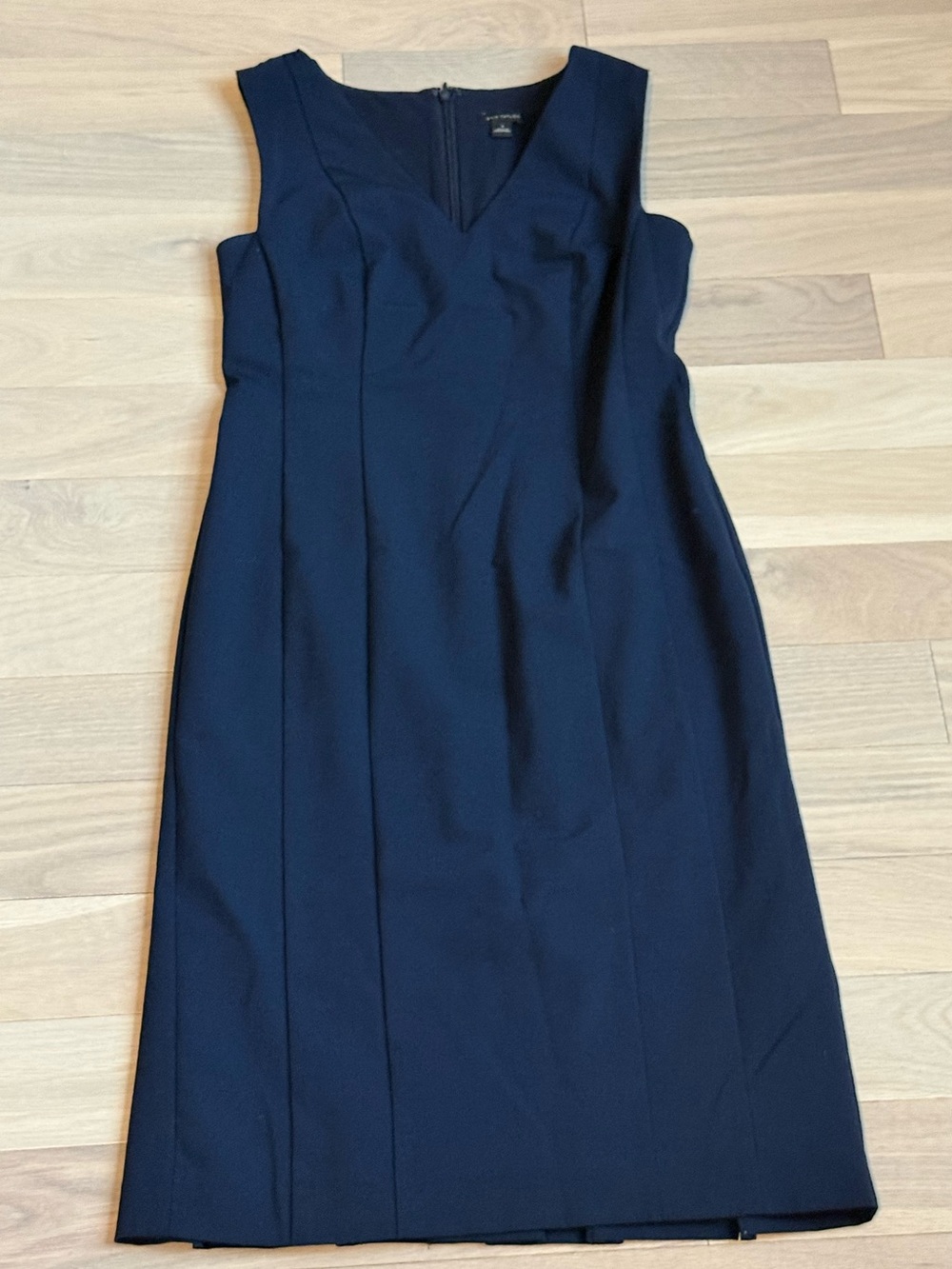 Ann Taylor Navy Sleeveless Sheath Dress